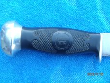 REMINGTON Dupont RH42 Skinning Knife with Hard Rubber Handles
