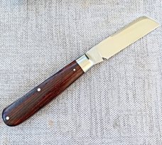 T A Davison Custom Swayback Lambsfoot..3 7/8"..Desert Ironwood..Cpm154 steel..jeweled liners..SWEDGE