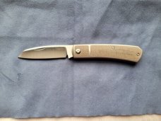 Pena X-Series Apache Slip Joint K390 Green Micarta