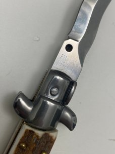 Frank B  Beltrame 28cm / 11" Kris Stag Older Style (Round Hole) Stiletto Swivel Bolster EX 