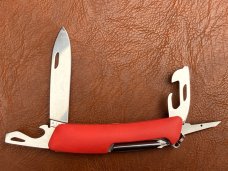 SWIZA D04R Red Swiss Pocket Knife