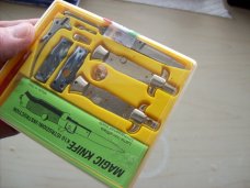 Italian Magic Knife Switchblade Kit Complete with Instructions UNUSED W/Plastic Case