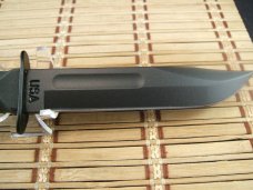 KA-BAR 1258 USA MADE BLACK SHORT CARBON STEEL BLADE WITH CRO-VAN HANDLE & LOCKING HARDSHELL SHEATH