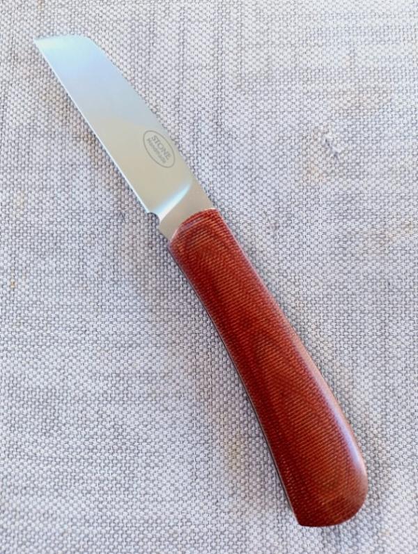 Tinus Stone Blood Orange Micarta Sheepsfoot,black liners and N690,4" closed.Coa..pocket slip..pouch Tinus Stone Blood Orange Micarta Sheepsfoot,black liners and N690,4" closed.Coa..pocket slip..pouch