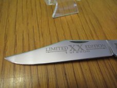 Case XX 1997 Select Grand Daddy Barlow Saturn Shield 1 of 2500 Pattern # 6143 SS