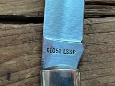 Case Lock Back Fishtail Hunter 61051 LSSP, Closed Length: 3 11/16” (92mm)