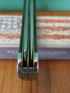 Case XX 2020 Image XX Scrolled Bolsters Ivy Bermuda Green Bone Trapper Pattern # 6254 SS