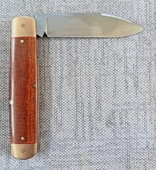 K'roo Spear Equal End. ,3.75"cld..Rwl34..Whale Tufnol micarta and special Tree Frog Shield..coa&slip