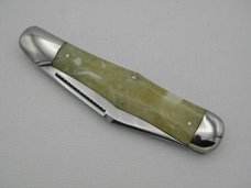 Queen Cutlery Co. #38 Jumbo Folding Hunter with imitation onyx handles: 5 1/4” closed; early 1950s