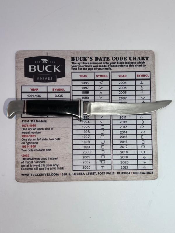 Buck 105, one line tang stamp, pinned.  Excellent condition. Blade is 5 1/8". 