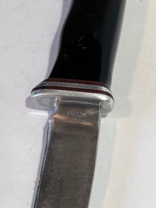 Buck 105, one line tang stamp, pinned.  Excellent condition. Blade is 5 1/8". 