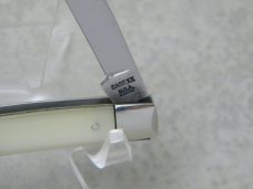 Case XX USA 6 Dot 1974 Imitation Pearl 9233 Pen Knife