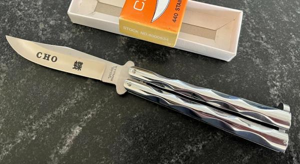 Vintage Valor Cho Balisong aka Butterfly Knife, Made In Japan, Model 534, Original Box, Unused 