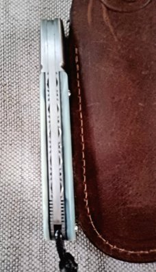 Vincenzo Balistreri Sfilato Slipjoint..Mother of Pearl..AEB-L..liners..lanyard pin and bead..coa.sli