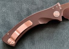 Microtech Amphibian, Stonewash Boron Carbide Partial Serrated Blade, Light Use 