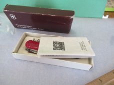 Victorinox Swiss Army Knife 
