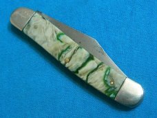 VINTAGE GAMBLE STORES FANCY HANDLE FOLDING SERPENTINE JACK PEN POCKET KNIFE KNIVES OLD GREEN MARBLE