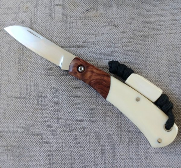 Mhara Native.,N690,..4".coa& box,Purple Heartwood Bolsters..Hippo Ivory Scales..lanyard w/ivory bead