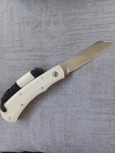 Mhara Native.,N690,..4".coa& box,..Shadow.... Full Hippo Ivory Scales..lanyard w/ivory bead