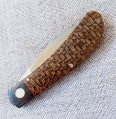 K'roo Lanny Clip Custom..Beanbag and Rag Micarta..Rwl34..red accents and shield..3.75..coa and slip 