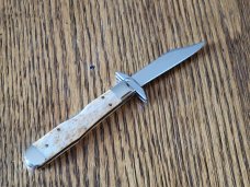 Case XX EX11-1/2 L SS 2006 Exotic Smooth Giraffe Bone Cheetah Cub Knife  1 of 250