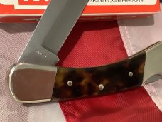 Vintage J A Henckels 4 1/4” Folding Lock Back Hunting/Hunter Knife w/ Tortoise Handles NOS