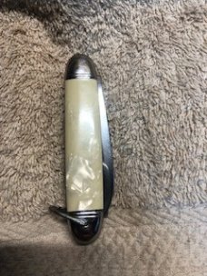 RCMP Pocket Knife Richards Sheffield, England # 23-K-14