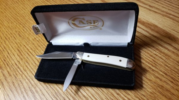 CaseXX I220 Genuine Elephant Ivory Peanut 1 of 50 USA made in 2013 with Black Case Box & Sleeve New.