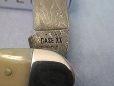 Case XX 2023 Damascus Seahorse Whittler Vintage Bone Pattern # V6355WH DAM 