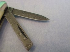 Case XX 2023 Damascus Seahorse Whittler Vintage Bone Pattern # V6355WH DAM 