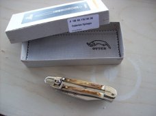 Hubertus Knife Solingen, Germany Small 08 Genuine  Stag/Antler  5 3/4 " Open Lillyput NIB