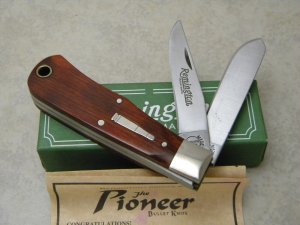 Remington UMC USA 2003 R1178C Cocobola Wood Baby Bullet Knife in Box