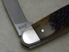 Remington Bullet 2015 R4466 Bone Muskrat Knife in Box