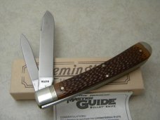 Remington UMC USA 1995 R1273 Delrin Banana Trapper Knife in Box