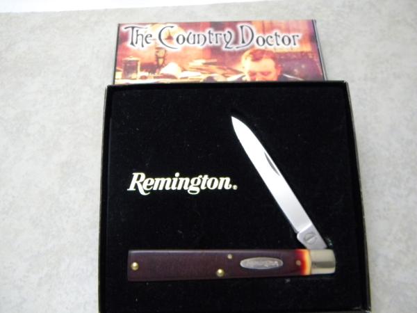 Remington USA Saw Cut Delrin "The Country Doctor" Doctor's Knife NIB Remington USA Saw Cut Delrin "The Country Doctor" Doctor's Knife NIB