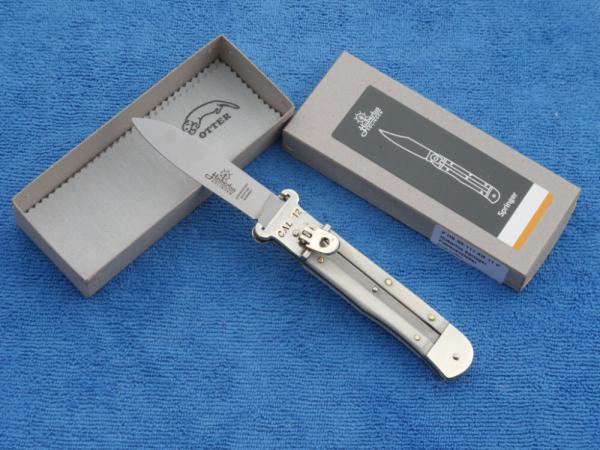 New 7-3/4" Bone Hubertus leverlock Shell-Puller automatic knife (11.KN.11 P)