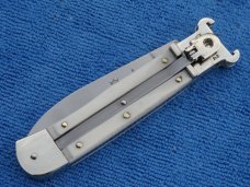 New 7-3/4" Bone Hubertus leverlock Shell-Puller automatic knife (11.KN.11 P)