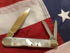 Fight’n Rooster 1981 Whittler Lockback Knife with Beautiful Mother of Pearl Handles -NOS