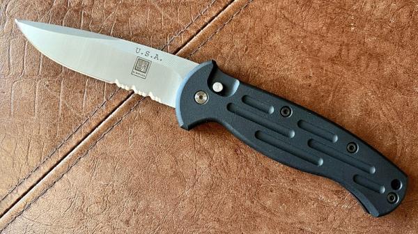 Al Mar / Benchmade AFO Switchblade Knife, Part Serrated Blade, Unused 
