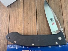 Seki Cut Designed by Bob Lum Manufactured by Haruo Suetake Seki Japan G-10 Handles D2 Blade