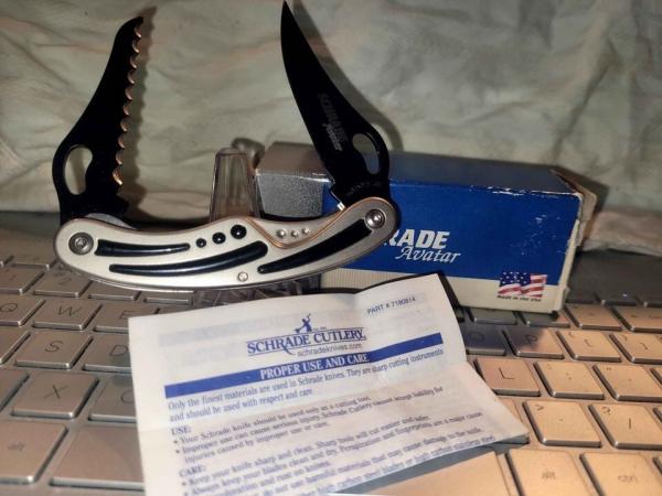 Schrade USA Avatar AV22 Double Blade Liner Lockback 
