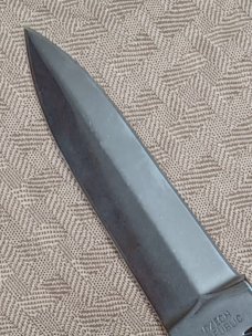Mikov Stag with pocket clip.