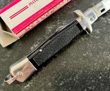 Beautiful Begon Lockback Switchblade Knife, Made In France, With Original Box, Unused 
