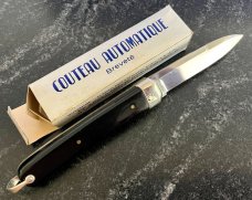 Begon Rocker Button Switchblade Knife, Made In France, With Original Box, Unused 