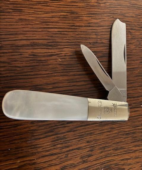 RARE PEARL 1 ARM RAZ  BARLOW
