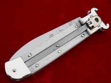  7-3/4" Bone Hubertus leverlock Shell-Puller automatic knife (111.KN.11 P) last one 