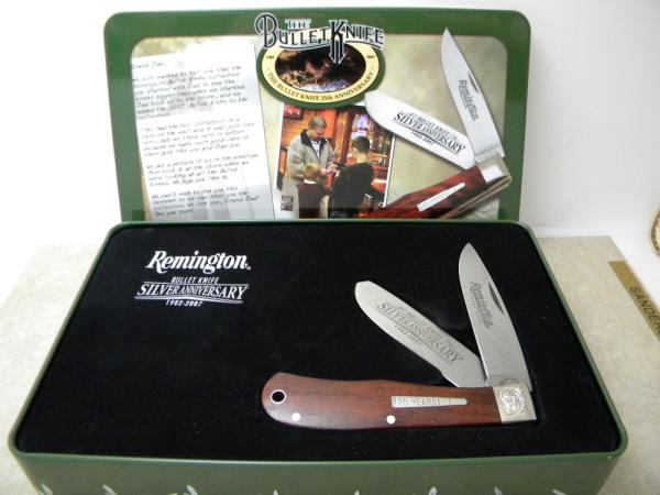 Remington USA R1128 2007 25th Anniv. CocoBola Silver Bullet Trapper Knife in Tin