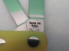 Case XX 1977 Yellow Birds Eye Discontinued Pattern # 33044 