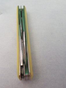 Case XX 1977 Yellow Birds Eye Discontinued Pattern # 33044 