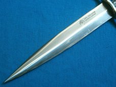 VINTAGE CARL SCHLIEPER EYE BRAND GERMAN EYE BALL CLAW DAGGER KNIFE KNIVES OLD SHEATH FIXED BLADE